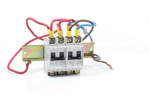 Comment choisir la batterie idéale à votre équipement électroportatif ?