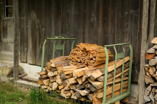 Comment et quand acheter le meilleur bois de chauffage ?